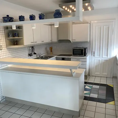 Gemutliche Ferienwohnung Im Herzen Hachenburgs Апартаменты *